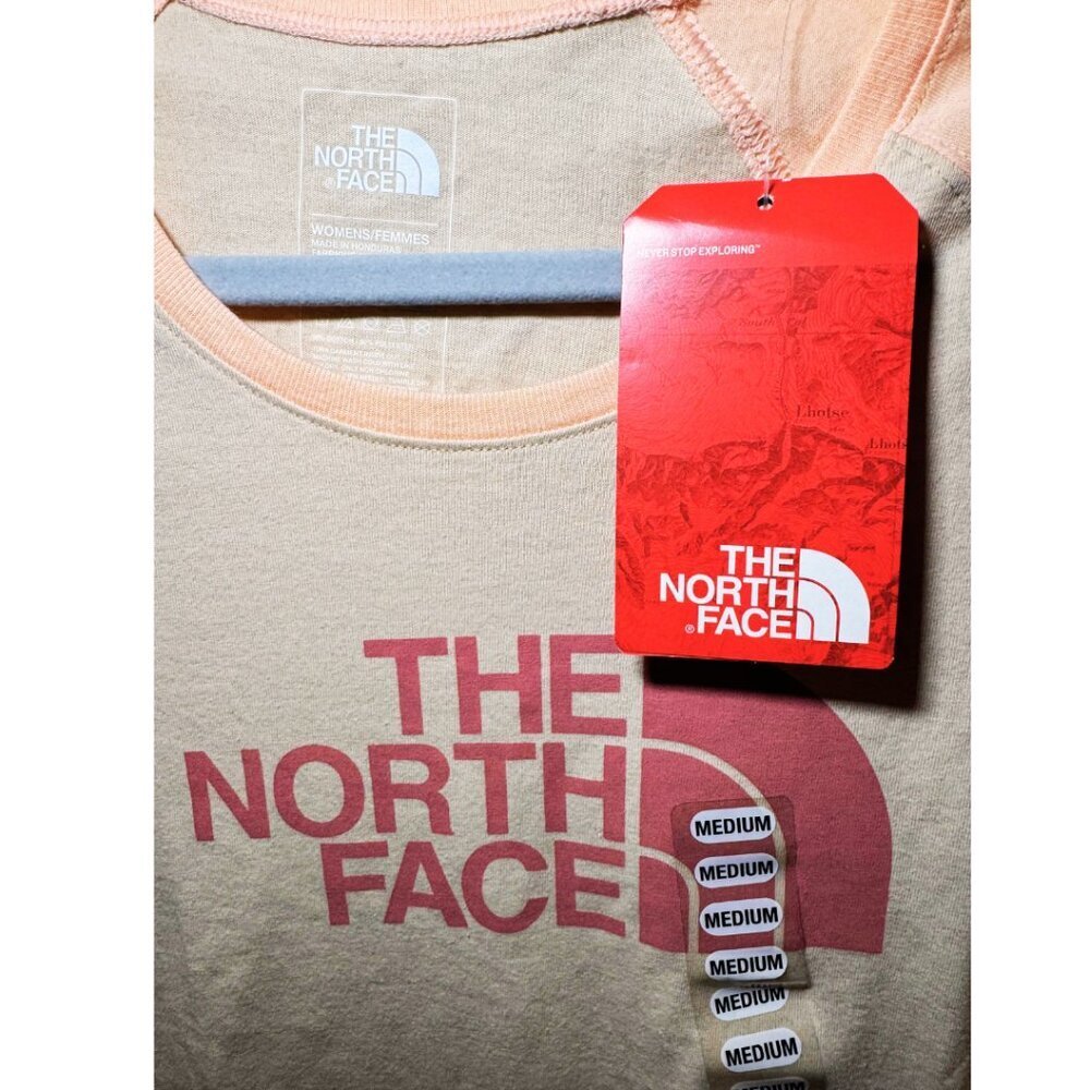 The North Face Women's Tshirt Half Baseball T-Shirt size Medium NWT - Picture 2 of 5